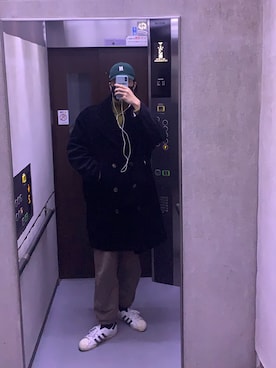 「ANDERSSON BELL（アンダースンベル）のアイテム（チェスターコート）」を使った、RYOさん（メンズ・184cm）の冬コーディネート