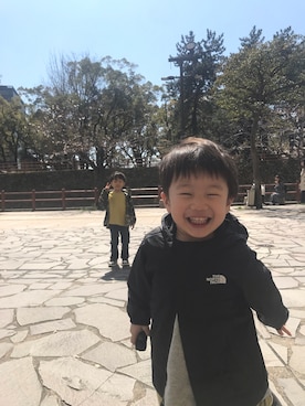 「きょうだいコーデ」｜「アイテム（ジャケット/アウター）」を使った、たくまさん（キッズ・90cm）の春コーディネート