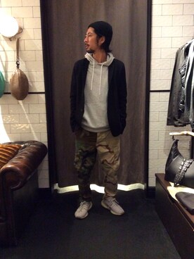 「TRANSIT（トランジット）のアイテム（ジャケット/アウター）」を使った、misoさん（メンズ・168cm）の秋コーディネート