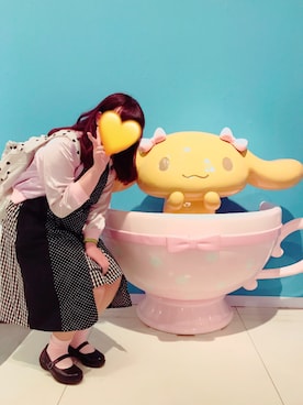 「黒×ピンク」｜「アイテム（ワンピース/ドレス）」を使った、MOMOさん（レディース・166cm）の春コーディネート