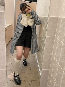 山崎夏菜さんのコーディネート