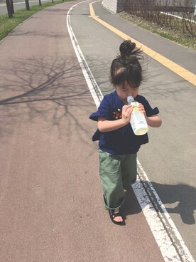 「Right-on（ライトオン）のアイテム（シューズ）」を使った、hiyomamaさん（キッズ・90cm）の秋コーディネート