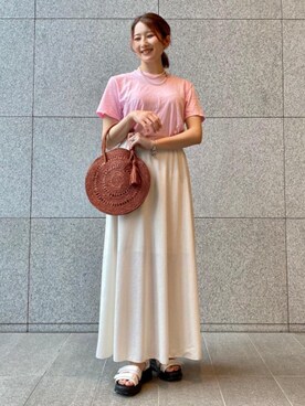 清水　ビューティアンドユース スタッフさんのコーディネート