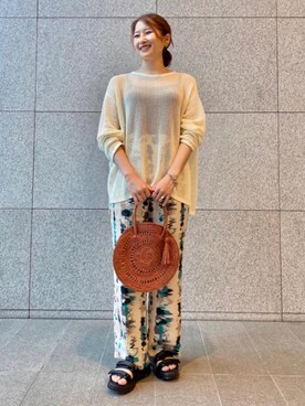 清水　ビューティアンドユース スタッフさんのコーディネート