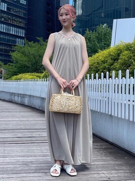 清水　ビューティアンドユース スタッフさんのコーディネート