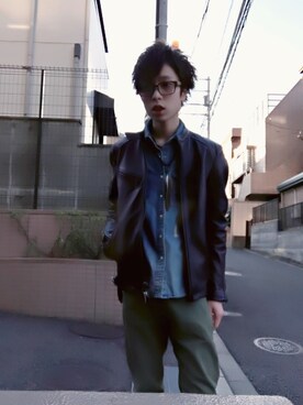 「improves（インプローブス）のアイテム（チノパンツ）」を使った、Yusukeさん（メンズ・163cm）の春コーディネート