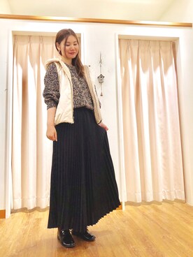 「Samansa Mos2 blue」｜「アイテム（ダウンベスト）」を使った、Z I O Nさん（レディース・163cm）の秋コーディネート