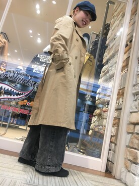 「AVIREX（アヴィレックス）のアイテム（トレンチコート）」を使った、HYOGOさん（レディース・155cm）の冬コーディネート