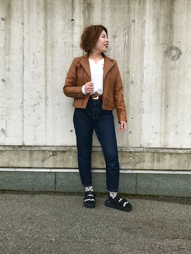 「アイテム（ライダースジャケット、イエロー系）」を使った、HYOGOさん（レディース・155cm）の夏コーディネート