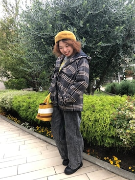 「アイテム（ハンチング/ベレー帽、イエロー系）」を使った、HYOGOさん（レディース・155cm）の秋コーディネート