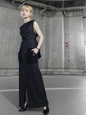 「スリット」｜「アイテム（オールインワン・サロペット）」を使った、益若つばささん（レディース・150cm）の春コーディネート