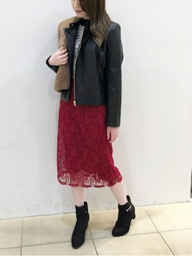 「index（インデックス）の【洗える・42(LL)WEB限定サイズ】リーフレーススカート（スカート、レッド系）」を使った、youさん（レディース・155cm）の冬コーディネート