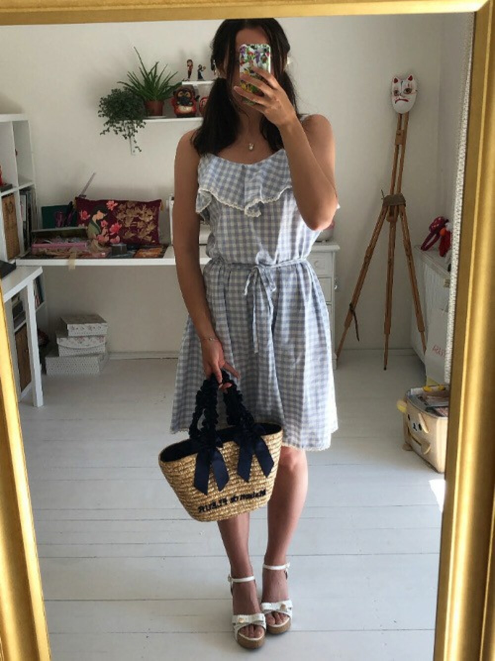 「Maison de FLEURのフリルハンドルダブルリボンかごバッグ（かごバッグ、ブルー系）」を使った、olivbooさん（レディース・164cm）の夏コーディネートの1枚目の写真