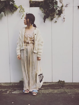 「Hanes」｜「アイテム（ワンピース/ドレス）」を使った、Gokan Natsukoさん（レディース・162cm）の冬コーディネート