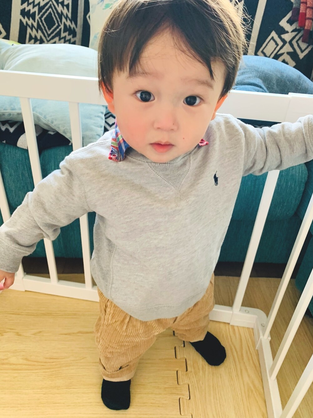 「おとこのこ、2020、11month、Polo Ralph Lauren、年末、冬コーデ」｜「POLO RALPH LAUREN CHILDRENSWEARのアイテム（パーカー、グレー系）」を使った、mizuchancoordinateさん（キッズ・70cm）の冬コーディネートの1枚目の写真