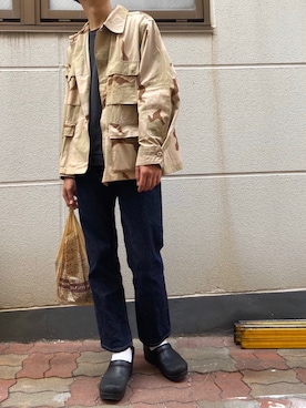 「dansko（ダンスコ）のアイテム（その他シューズ）」を使った、tmjfさん（メンズ・177cm）の春コーディネート