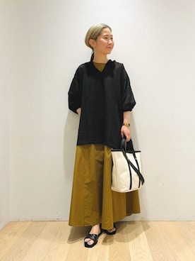 「URBAN RESEARCH（アーバンリサーチ）のフードシアーニット（ニット/セーター）」を使った、西野きよさん（レディース・152cm）の夏コーディネート