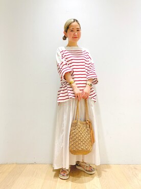 「RODE SKO（ロデスコ）のMARIA タッセルペーパーショルダー（ショルダーバッグ）」を使った、西野きよさん（レディース・152cm）の夏コーディネート