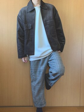 「グレージュ」｜「アイテム（ブルゾン）」を使った、O.Mさん（メンズ・165cm）の秋コーディネート