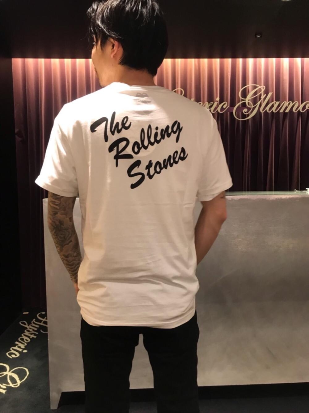 「カジュアル、ロック、Tシャツ、ストリート、大人カジュアル、Hysteric Glamour、春コーデ、90'sスタイル」｜「HYSTERIC GLAMOURのSU加工ISKOツイル スリムパンツ（デニムパンツ、ブラック系）」を使った、Masatoさん（メンズ・163cm）の春コーディネートの1枚目の写真