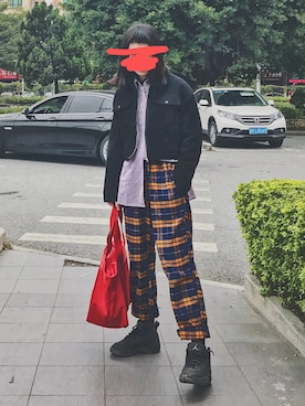 「アイテム（チノパンツ、オレンジ系）」を使った、joyhzcさん（レディース・160cm）の冬コーディネート