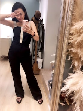 「HERMES（エルメス）のアイテム（シューズ）」を使った、Angela Fangさん（レディース・158cm）の夏コーディネート