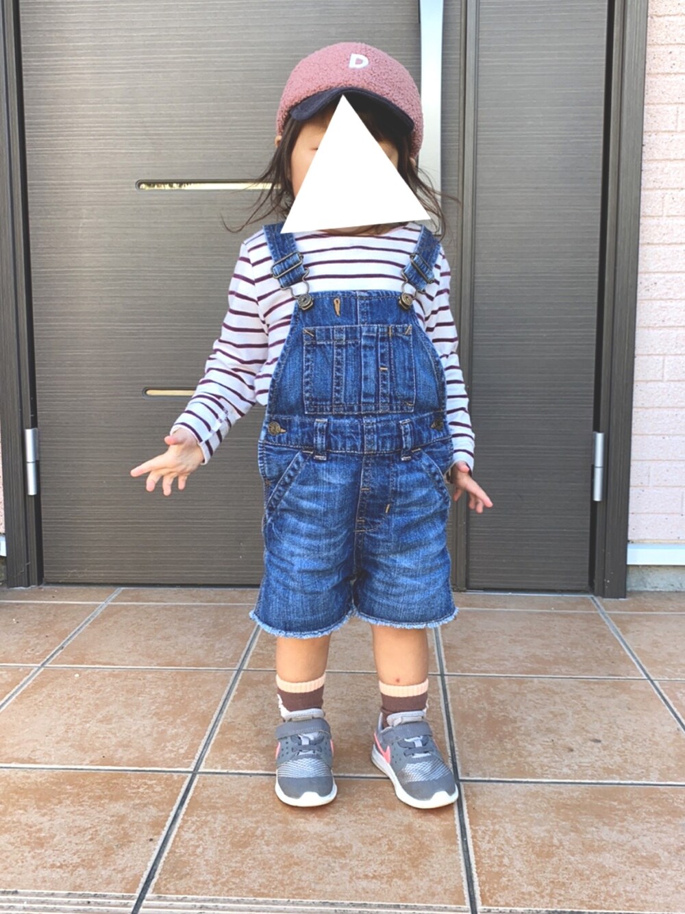 「2歳コーデ、成田ゆめ牧場」｜「babyGAPのアイテム（デニムパンツ、ブルー系）」を使った、ka＊3さん（キッズ・130cm）の秋コーディネートの1枚目の写真