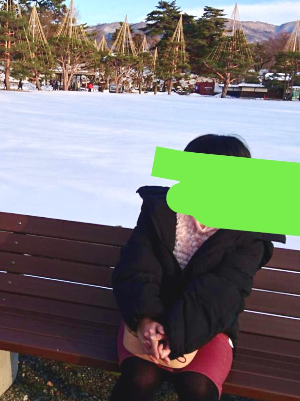 「お正月旅行、雪国、東北」｜「ZARAのアイテム（ダウンジャケット/コート、ブラック系）」を使った、megumiさん（レディース・153cm）の冬コーディネートの1枚目の写真