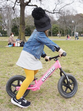 「ストライダー」｜「アイテム（ジャケット/アウター）」を使った、ann.さん（キッズ・100cm）の春コーディネート