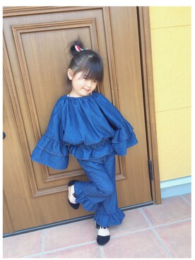 「韓国子供服のアイテム（Tシャツ/カットソー、ブルー系）」を使った、ann.さん（キッズ・110cm）の春コーディネート