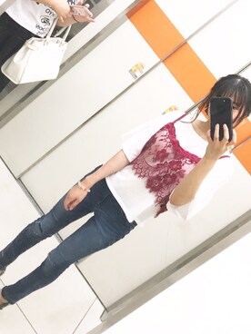 「Honeys（ハニーズ）のアイテム（トップス、レッド系）」を使った、愛 沙 ٭*さん（レディース・152cm）の夏コーディネート