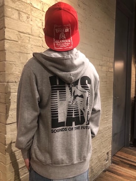 「HYSTERIC GLAMOUR（ヒステリックグラマー）のHYS WHISKY柄 刺繍キャップ（キャップ）」を使った、カンジさん（メンズ・167cm）の秋コーディネート