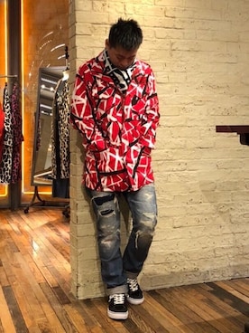 「アイテム（ミリタリージャケット、レッド系）」を使った、カンジさん（メンズ・167cm）の秋コーディネート