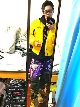 「LIVEコーデ」｜「アイテム（アクセサリー）」を使った、らーちゃんさん（メンズ・176cm）の冬コーディネート