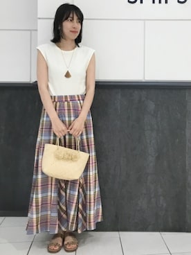 「KIWI（キィウイ）のアイテム」を使った、大塚さん（レディース・164cm）の春コーディネート