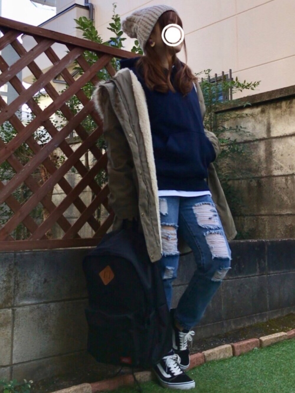 「低身長、チビーズ✳︎、2018マイベストコーデ、ニット帽、モッズコート、ダメージデニムパンツ、VANS、GU、カジュアル、メンズライク」｜「14+の裏ボアケーブル編みワッチ（ニットキャップ/ビーニー、ホワイト系）」を使った、すぅさん（レディース・148cm）の冬コーディネートの1枚目の写真
