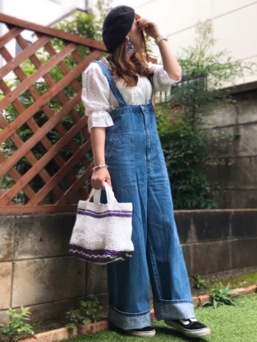 「低身長、低身長コーデ、チビーズ✳︎、サロペット、ベレー帽、カジュアル、大人カジュアル、夏、プチプラ、シンプル」｜「14+のふんわりプレミアムベレー帽（ハンチング/ベレー帽、グレー系）」を使った、すぅさん（レディース・147cm）の夏コーディネートの1枚目の写真