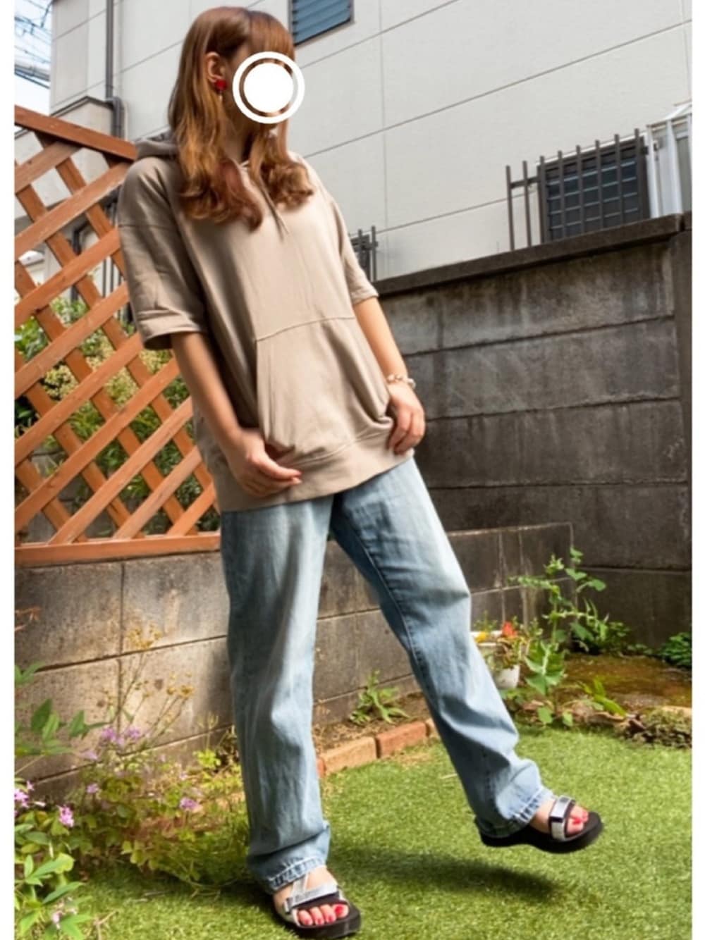 「低身長、チビーズ✳︎、低身長コーデ、ゆるコーデ、カジュアル、プチプラコーデ、厚底サンダル、ママコーデ、ラクチンコーデ、プチプラ」｜「GUのアイテム（パーカー、ベージュ系）」を使った、すぅさん（レディース・148cm）の春コーディネートの1枚目の写真