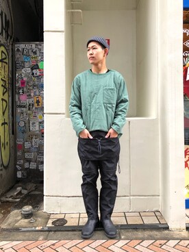 「MANASTASH（マナスタッシュ）のアイテム（その他トップス）」を使った、ウルフサイキさん（メンズ・167cm）の冬コーディネート