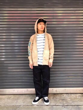 「Gramicci（グラミチ）のアイテム（パーカー）」を使った、ウルフサイキさん（メンズ・167cm）の春コーディネート