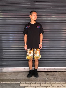 「AlexanderLeeChang（アレキサンダーリーチャン）のアイテム（Tシャツ/カットソー）」を使った、ウルフサイキさん（メンズ・168cm）の夏コーディネート