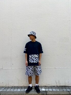 「WILD THINGS（ワイルドシングス）のWILD THINGS × Kentaro Okawara × BEAVER ワイルドシングス × 大河原 健太郎 × ビーバー　BUCKET HAT バケットハット（ハット）」を使った、ウルフサイキさん（メンズ・167cm）の冬コーディネート