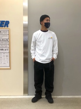 「inov-8（イノヴェイト）のアイテム（シューズ）」を使った、ウルフサイキさん（メンズ・167cm）の秋コーディネート