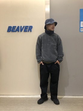 「inov-8（イノヴェイト）のアイテム（シューズ）」を使った、ウルフサイキさん（メンズ・167cm）の冬コーディネート