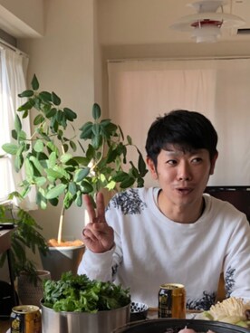 「banal chic bizarre（バナルシックビザール）のアイテム（スウェット、ホワイト系）」を使った、やのゆきおさん（メンズ・165cm）の冬コーディネート