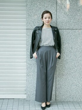 「URBAN RESEARCH（アーバンリサーチ）のレザーライダースブルゾン（ライダースジャケット）」を使った、airiさん（レディース・160cm）の秋コーディネート