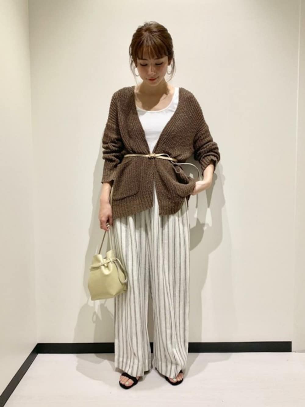 URBAN RESEARCH（アーバンリサーチ）の「スラブガウン