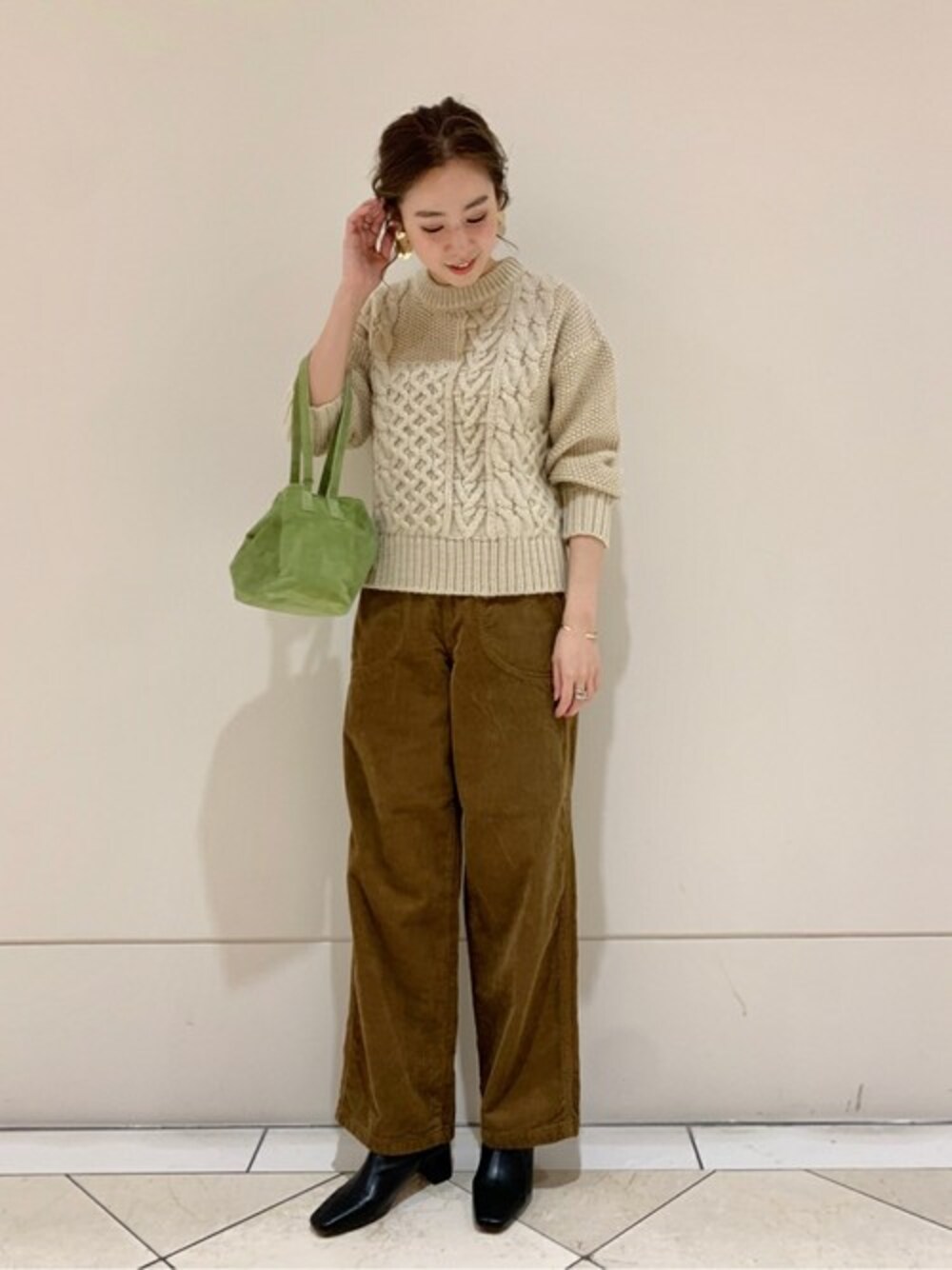 URBAN RESEARCH（アーバンリサーチ）の「SOMETHING コーデュロイ