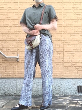 「IL BISONTE（イルビゾンテ）のアイテム」を使った、ＹＵＲＩＮＡさん（レディース・165cm）の春コーディネート