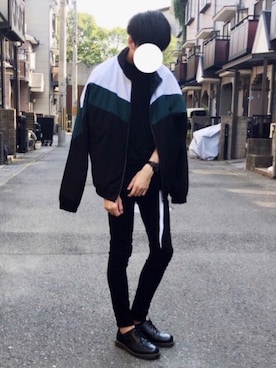 「UNIQLO（ユニクロ）のWOMEN ウルトラストレッチジーンズ（デニムパンツ）」を使った、Yuuさん（メンズ・180cm）の夏コーディネート